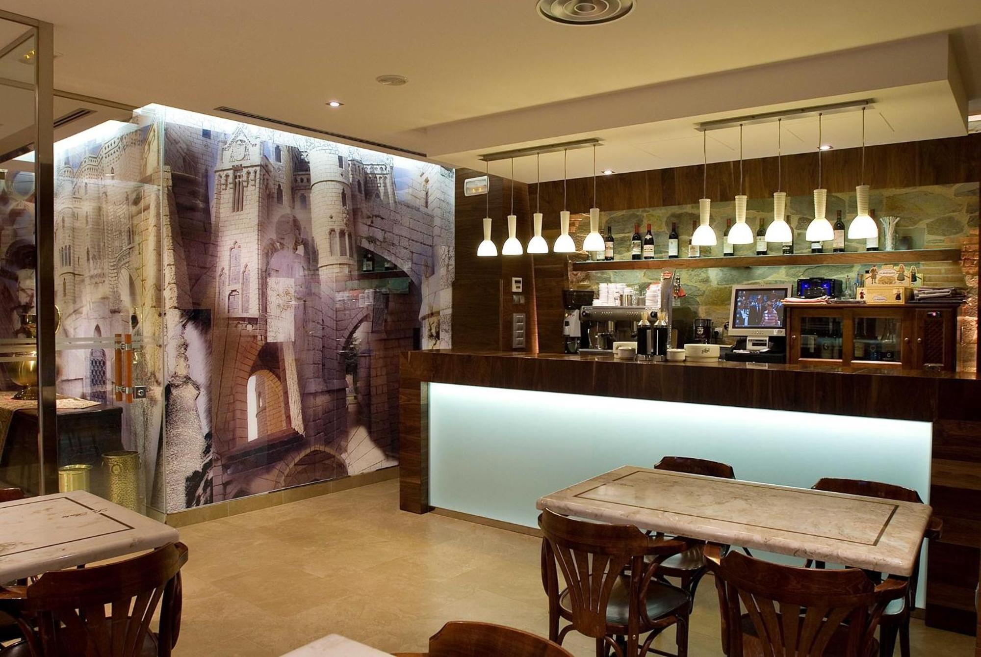 Hotel Restaurante La Peseta Astorga Eksteriør bilde