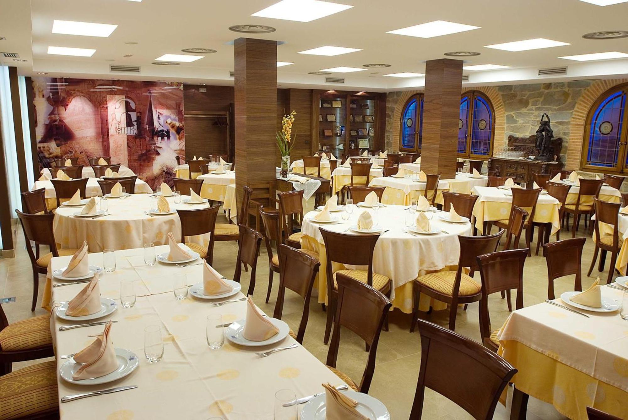 Hotel Restaurante La Peseta Astorga Eksteriør bilde