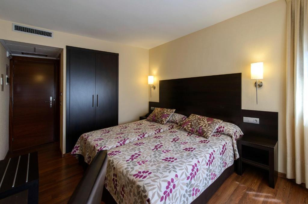 Hotel Restaurante La Peseta Astorga Eksteriør bilde